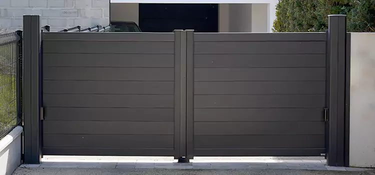 Common Residential Gate Issues We Resolve in Glen Ellyn, IL