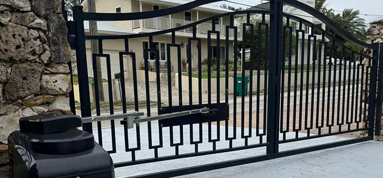 Swing Gate Opener with Keypad Glen Ellyn
